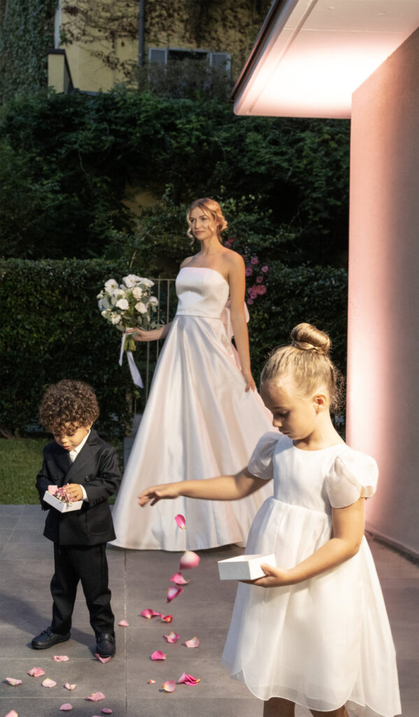 LoveNozze-Giulia-Biffis-sfilata-sposa-Milano