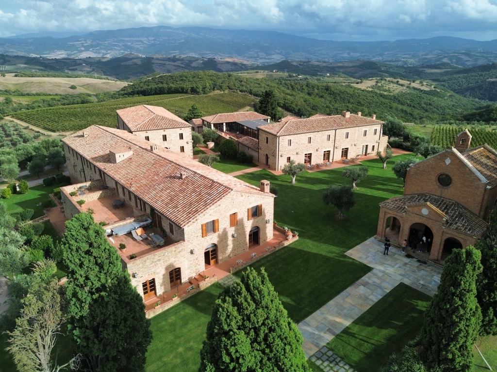 2023-LoveNozze-matrimonio-in-ColleMassari-Hospitality-Toscana